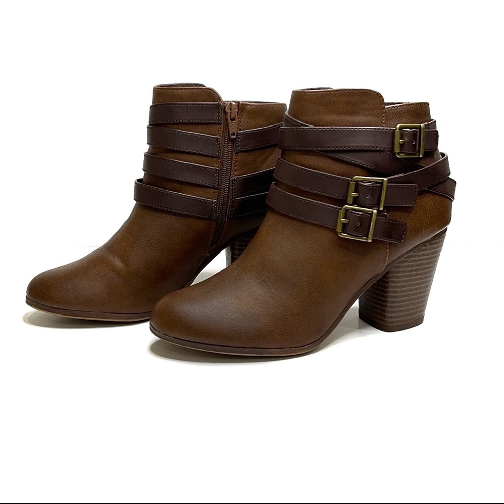 MATERIAL GIRL Ankle Booties